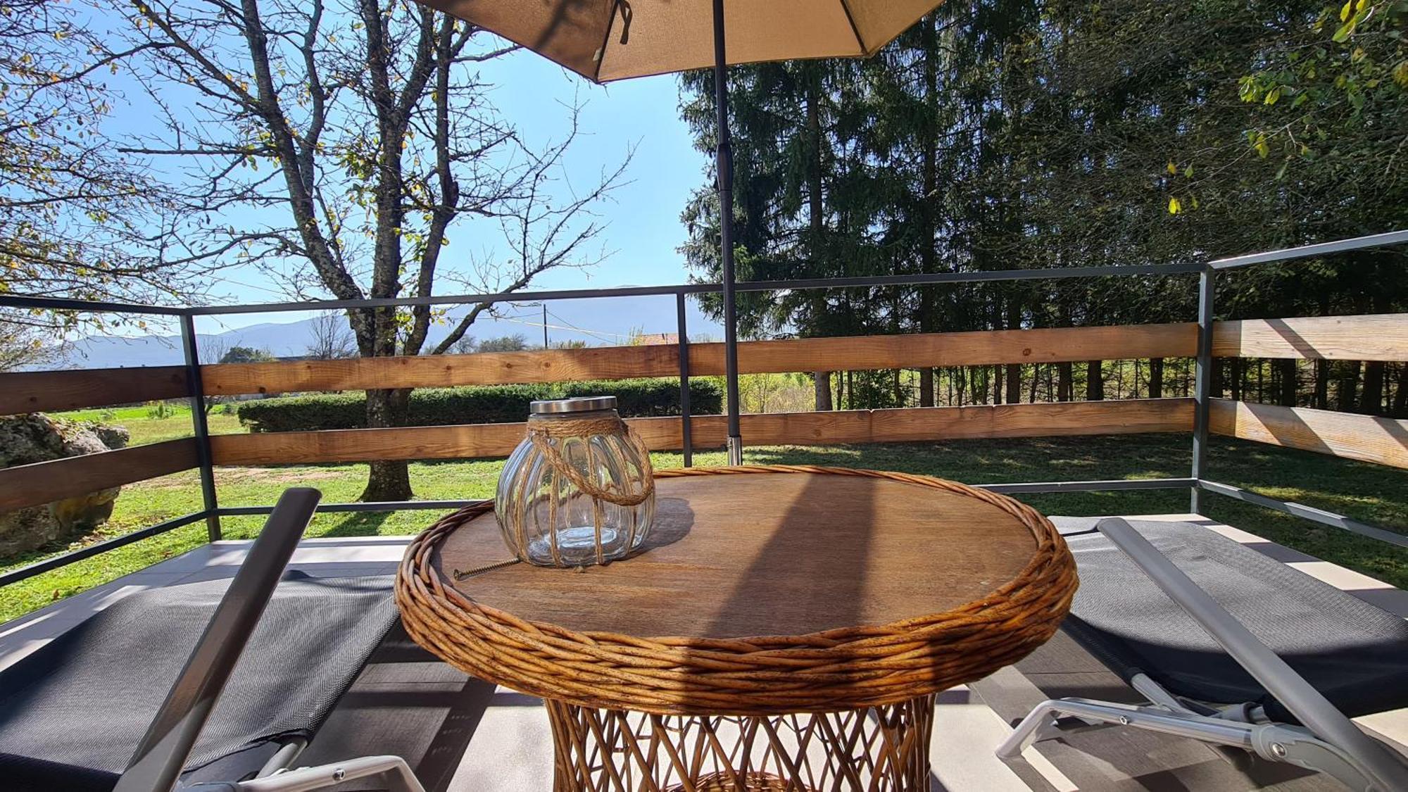 Forestside House Gacka With Relax Area Sinac Exterior photo